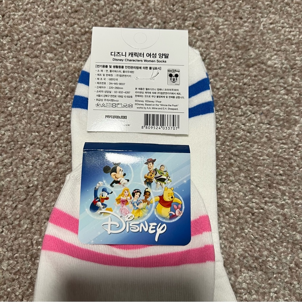 Disney Donald & Daisy Quarter Ankle Socks - Picture 3 of 3